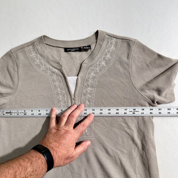 Speculation Petite Short Sleeve Rib Knit Sweater Woman's PL *PETITE* V-neck - Picture 5 of 8